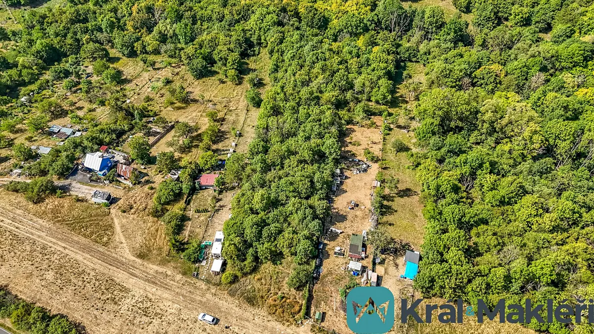 Prodej pozemku 1534 m²